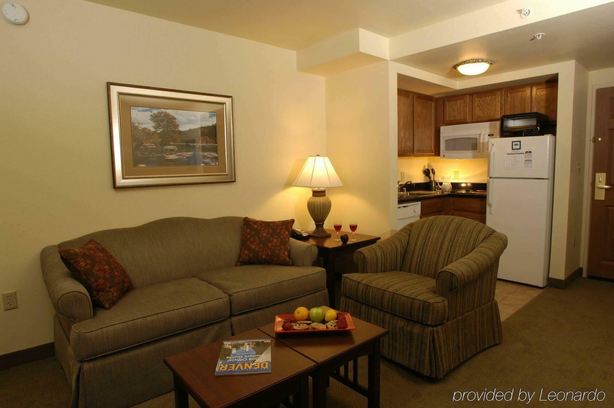 Staybridge International Airport By Ihg Denver