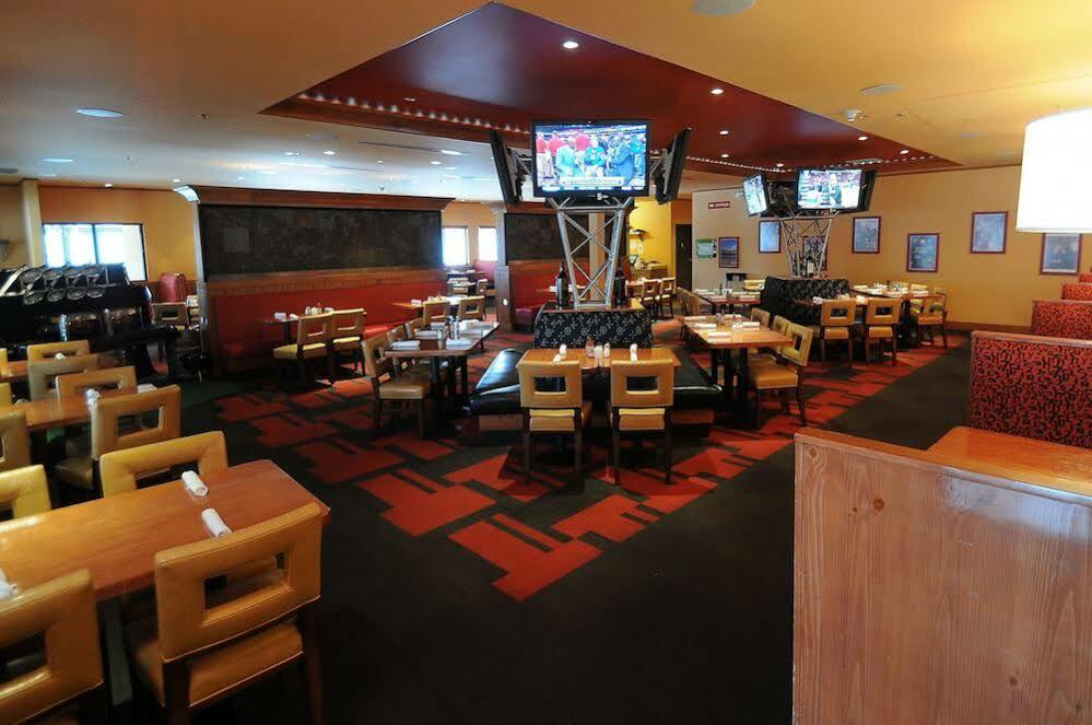 Doubletree By Hilton International Airport, Co 4* Denver