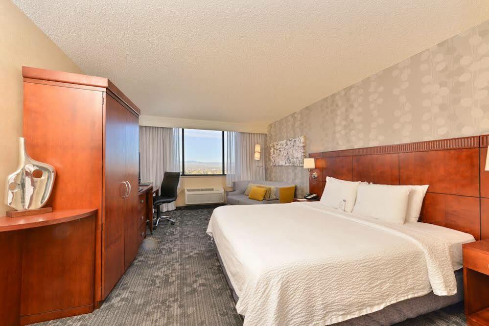 Hotel Courtyard By Marriott Cherry Creek Denver