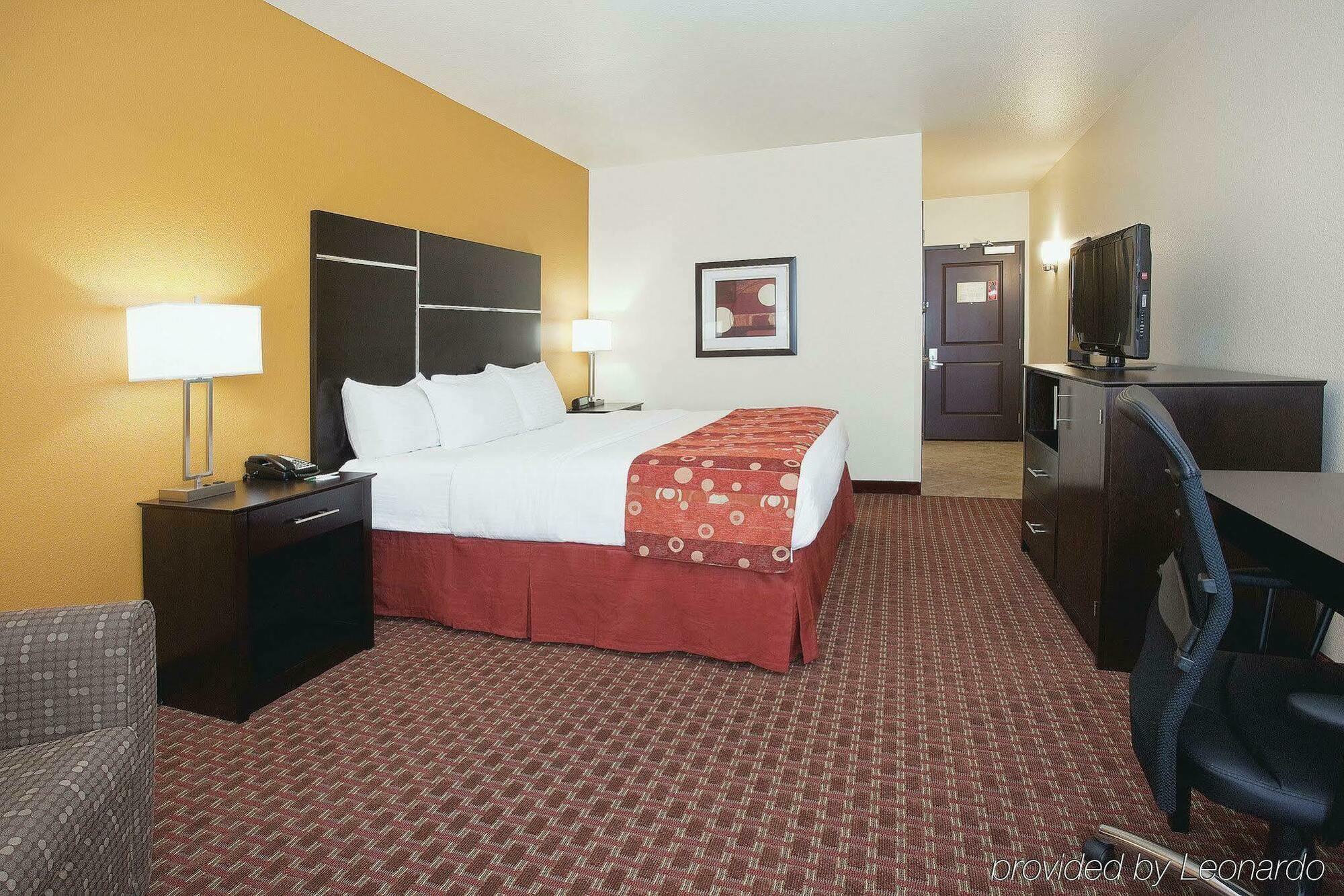 Hotel La Quinta By Wyndham Gateway Park 3*