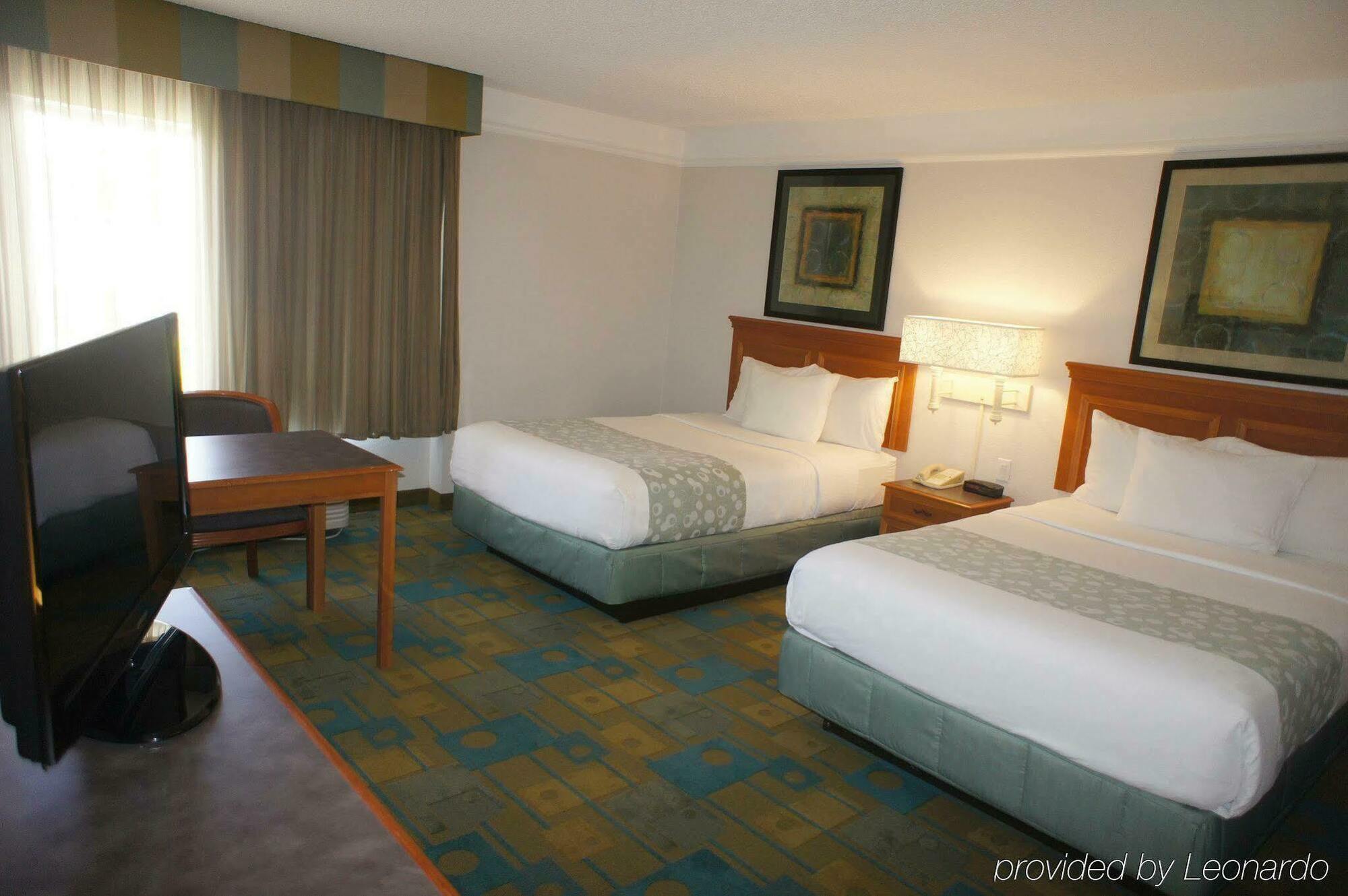 La Quinta By Wyndham Airport Dia Hotel 3*