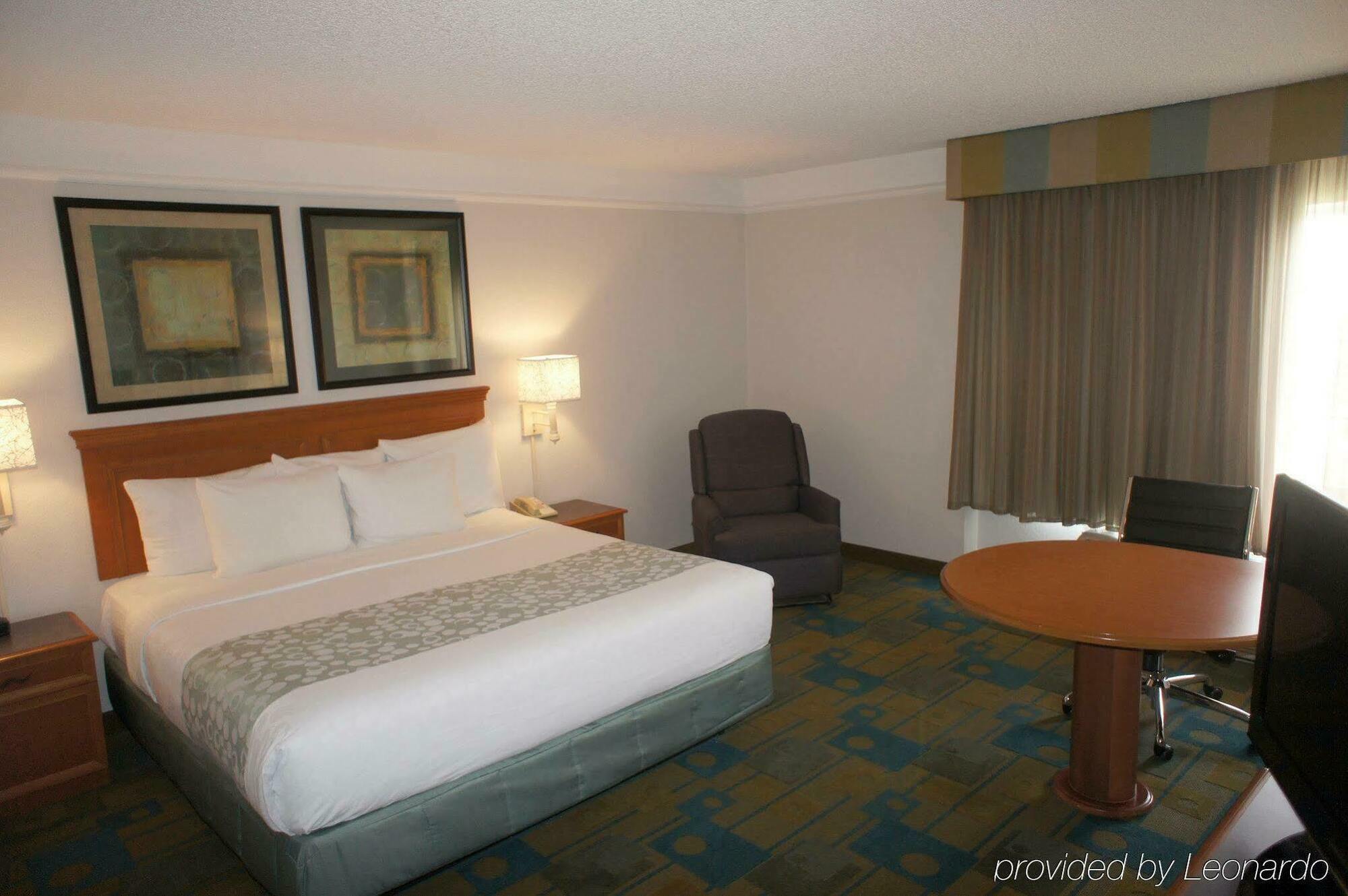 La Quinta By Wyndham Airport Dia Denver