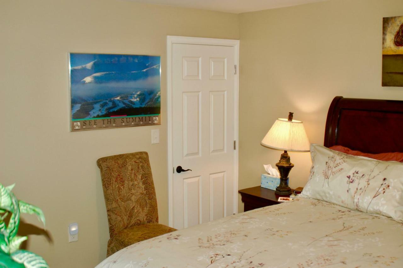 Blue Bear Den 3br 2ba & * Denver