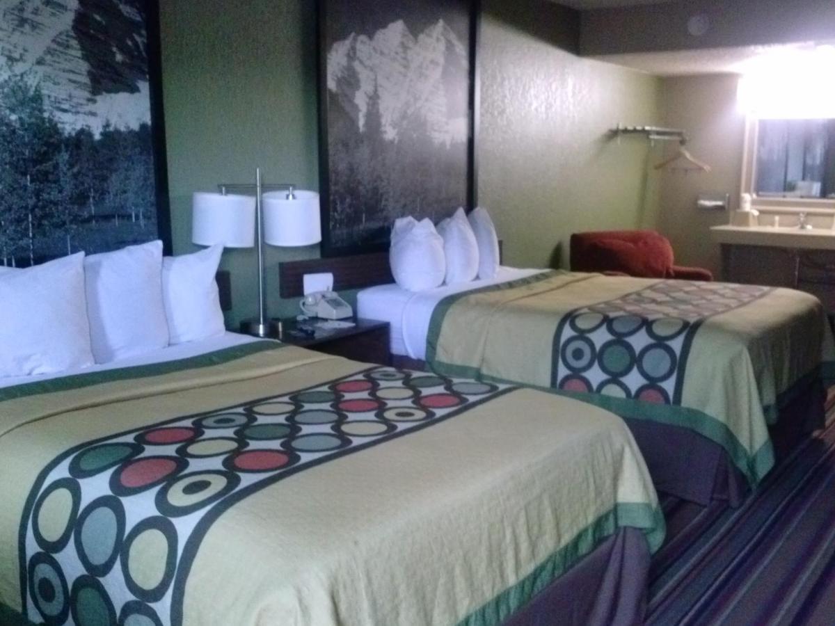 Motel Super 8 By Wyndham 2*