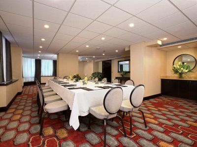 Express Downtown By Ihg Denver