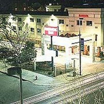 Ramada By Wyndham Downtown Hotel