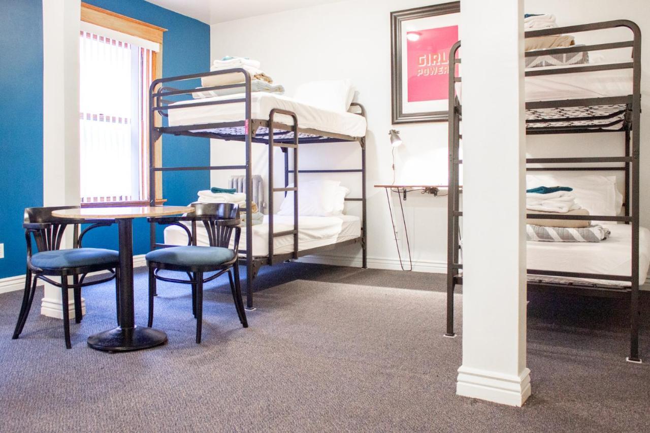 Hostel 11Th Avenue Hostel *