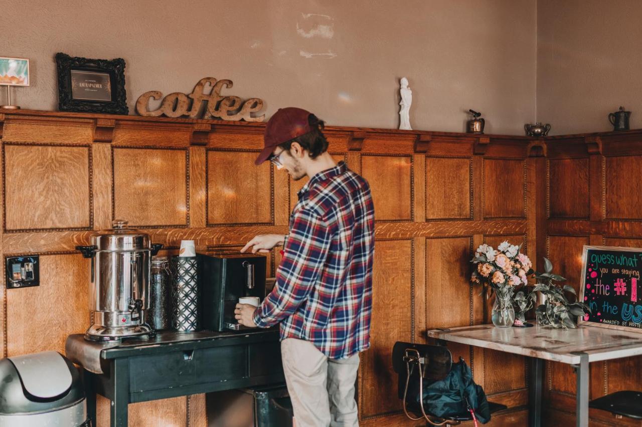Hostel Ember Denver