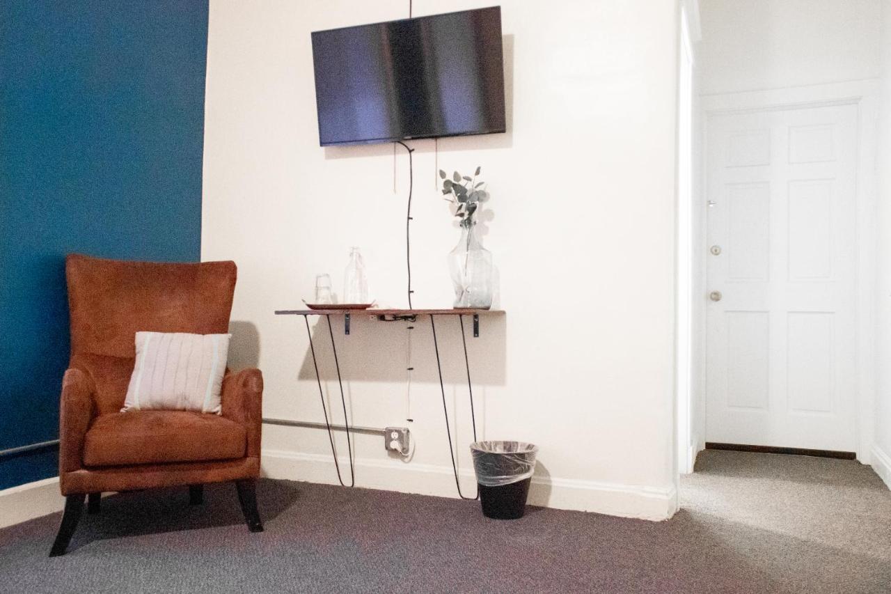 11Th Avenue Hostel Hostel