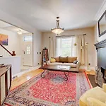 Victorian Manor 1 Mile From Downtown Denver!