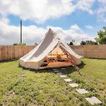 New: Tulum Oasis In Denver W/ Hot Tub & Games
