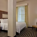 Courtyard By Marriott Denver Downtown