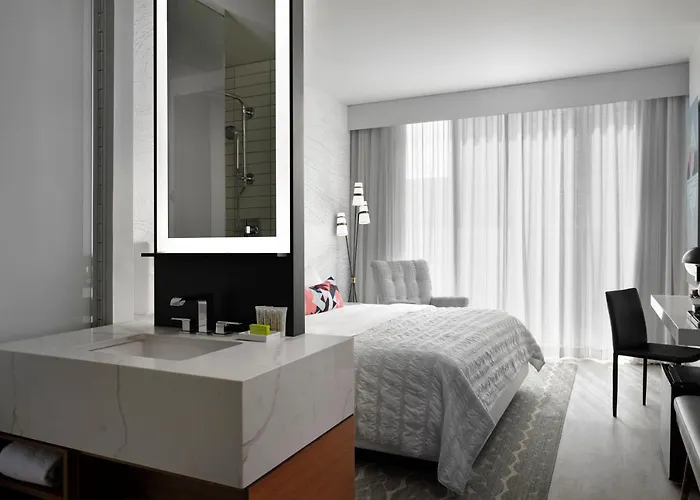Le Meridien Denver Downtown