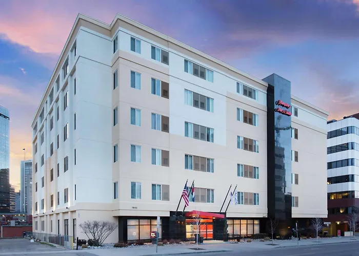Hampton Inn & Suites Denver-Downtown