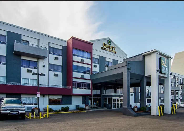 Quality Inn & Suites Denver Stapleton