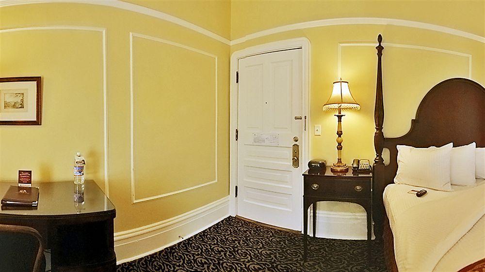 Hotel The Oxford