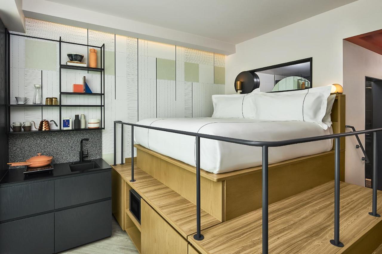 Catbird Hotel