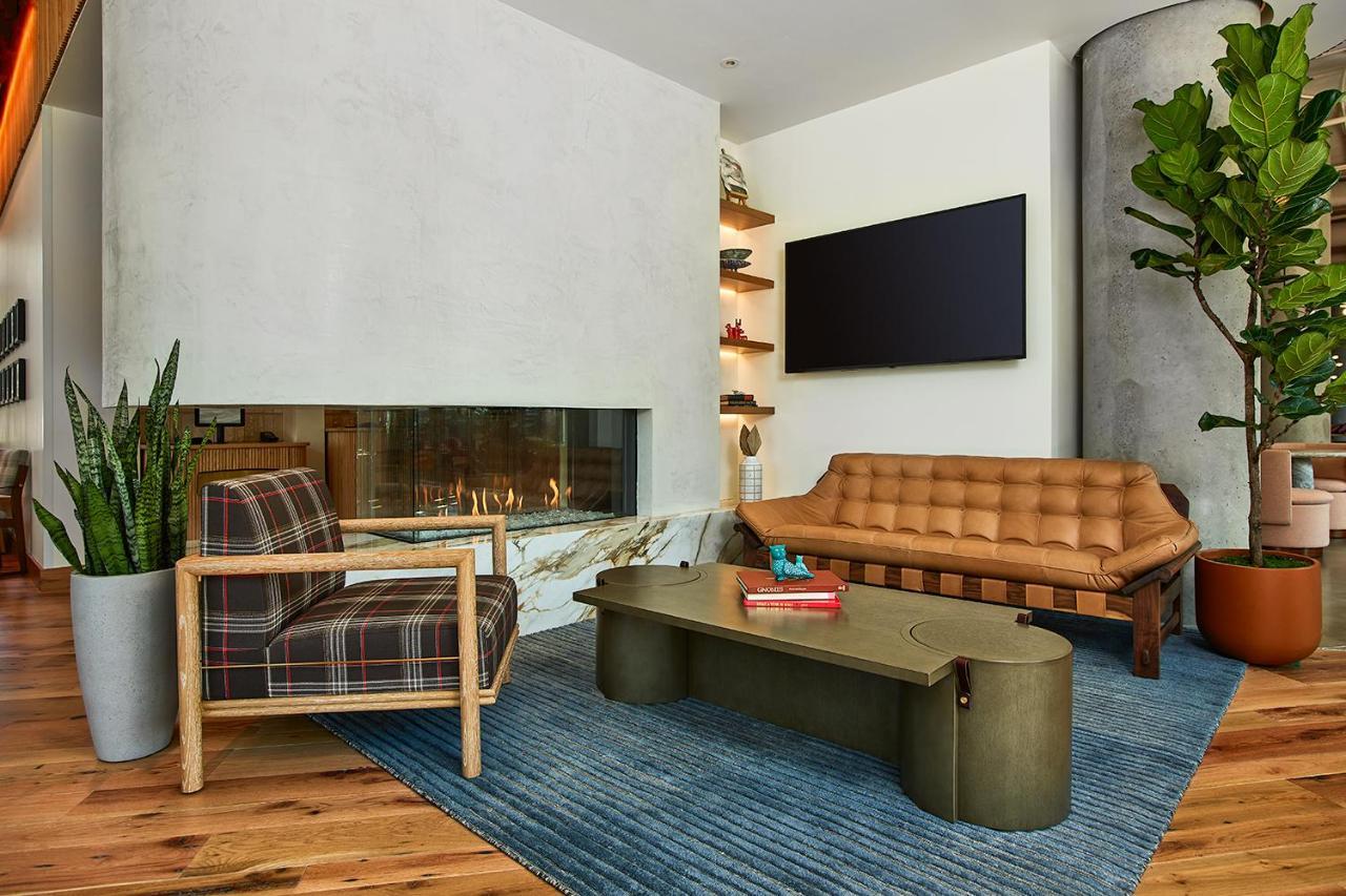 Catbird Hotel 4*