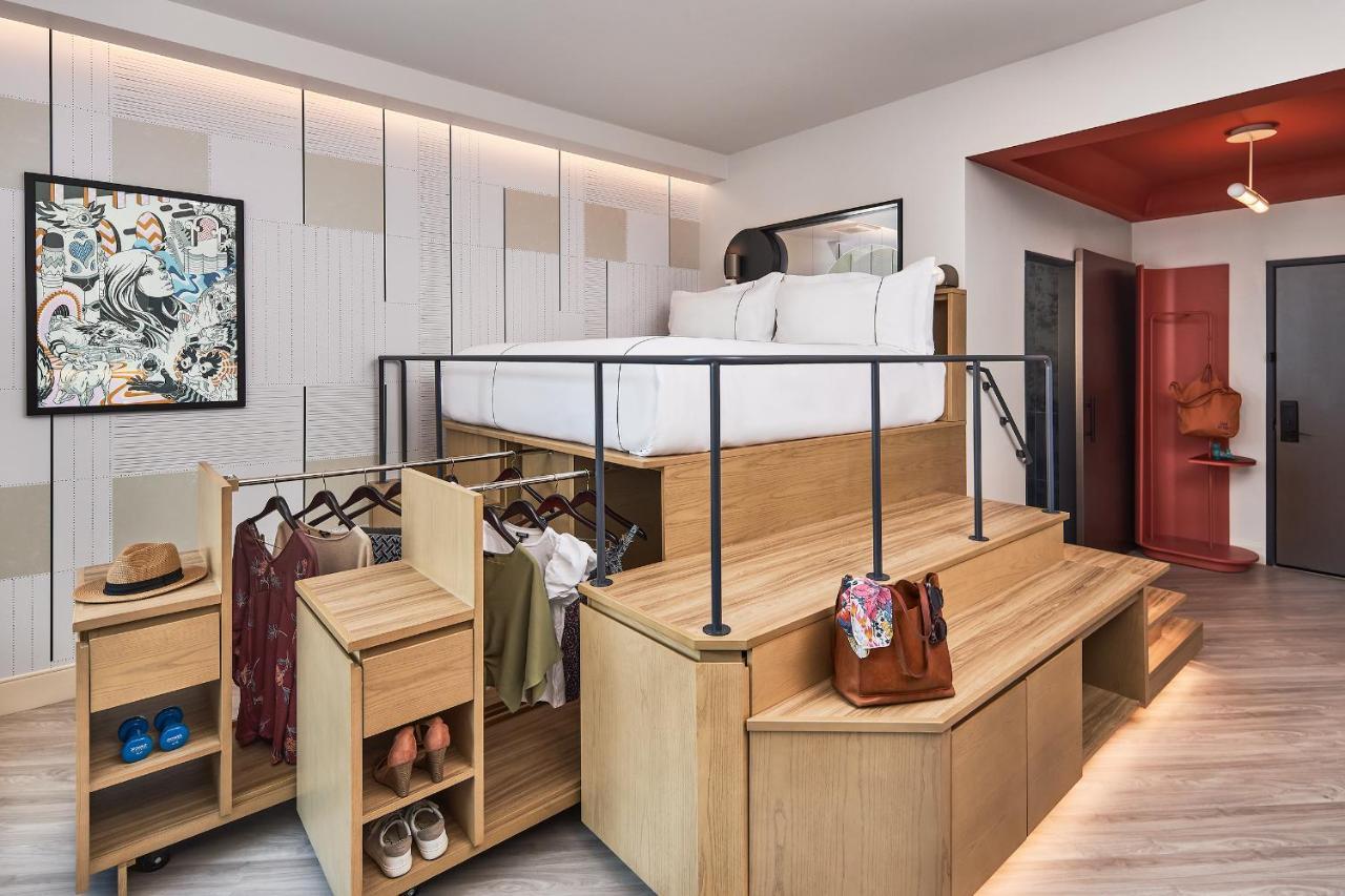 Catbird Hotel 4*