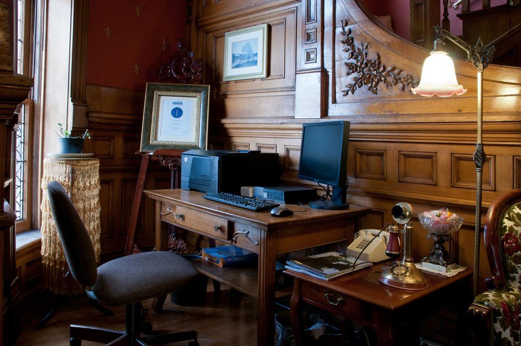Castle Marne Bed & Breakfast 4*