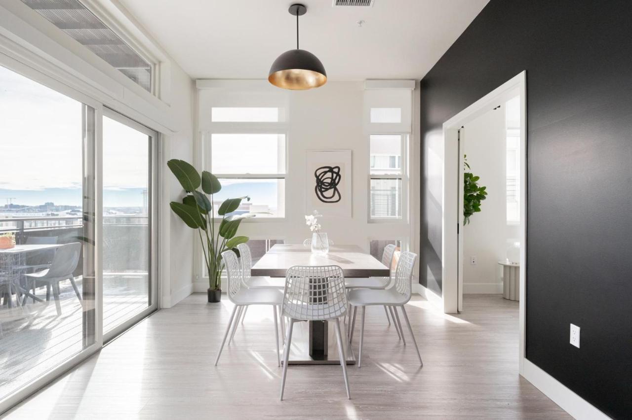 Skyline Loft - Sweeping Views - Lohi