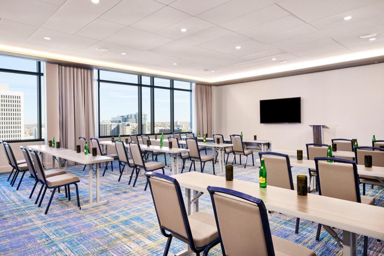 Hyatt Centric Downtown 4*