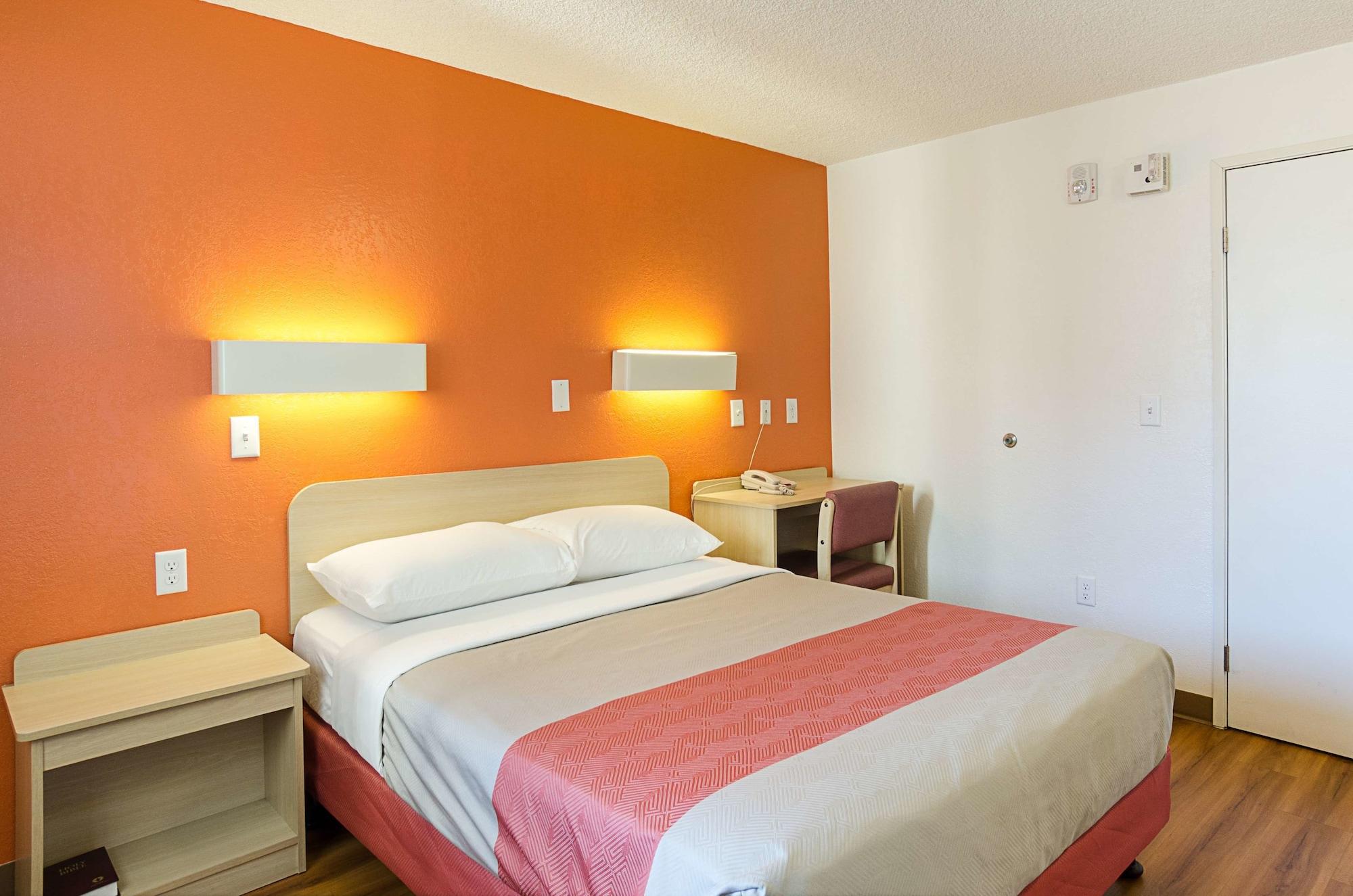 6- Denver, Co Downtown 3* Denver