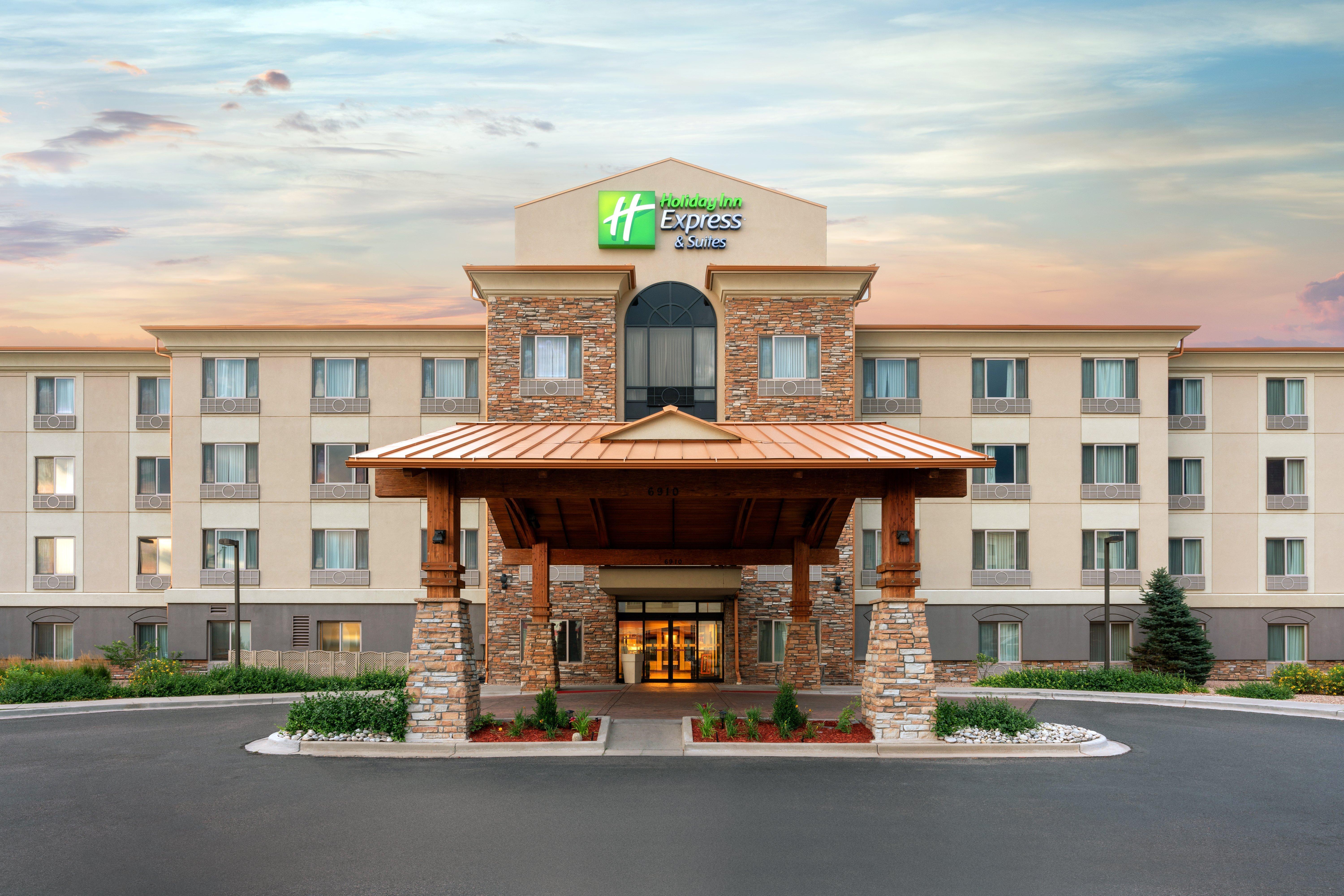 Express & Airport By Ihg Hotel Denver