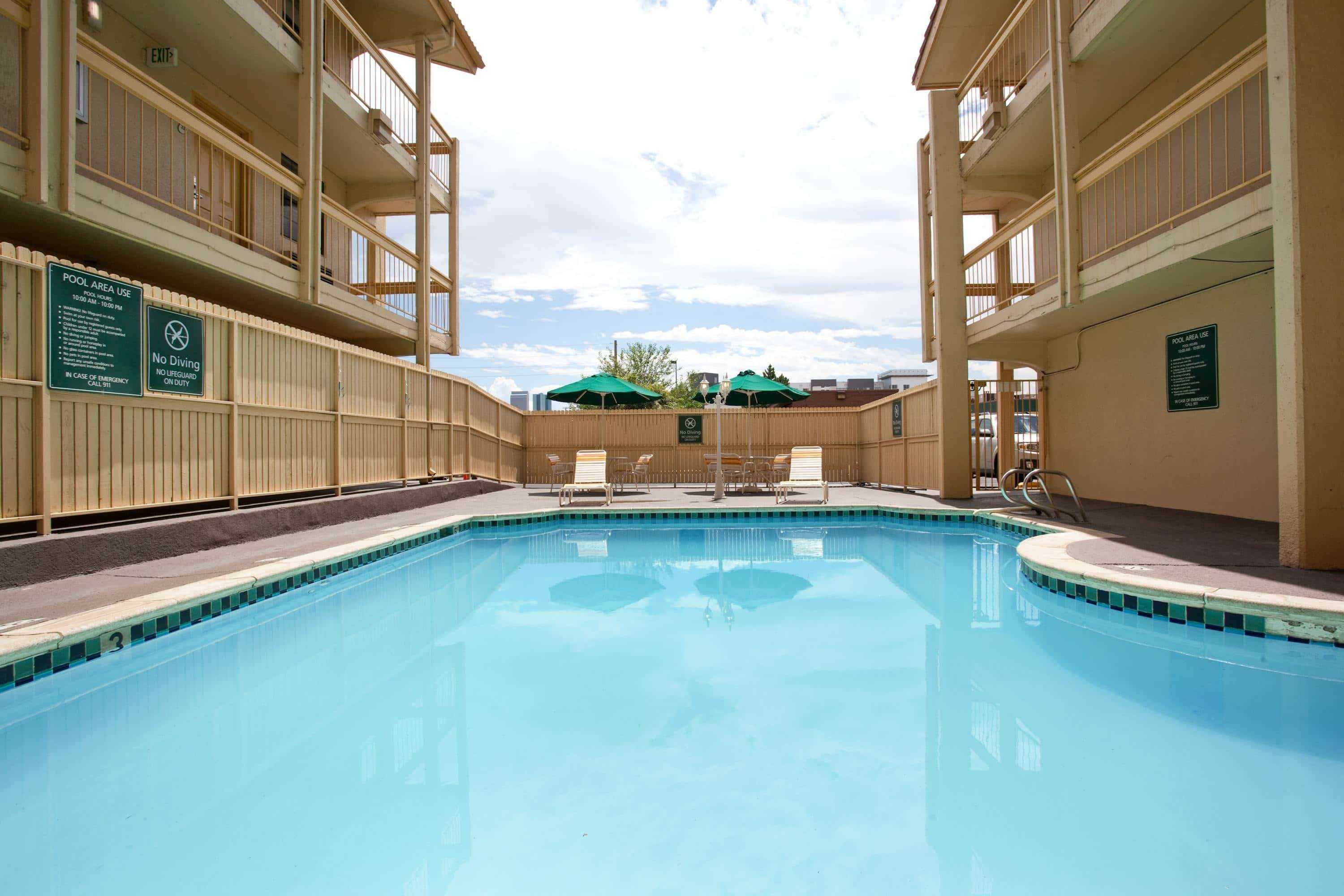 Hotel La Quinta By Wyndham Denver