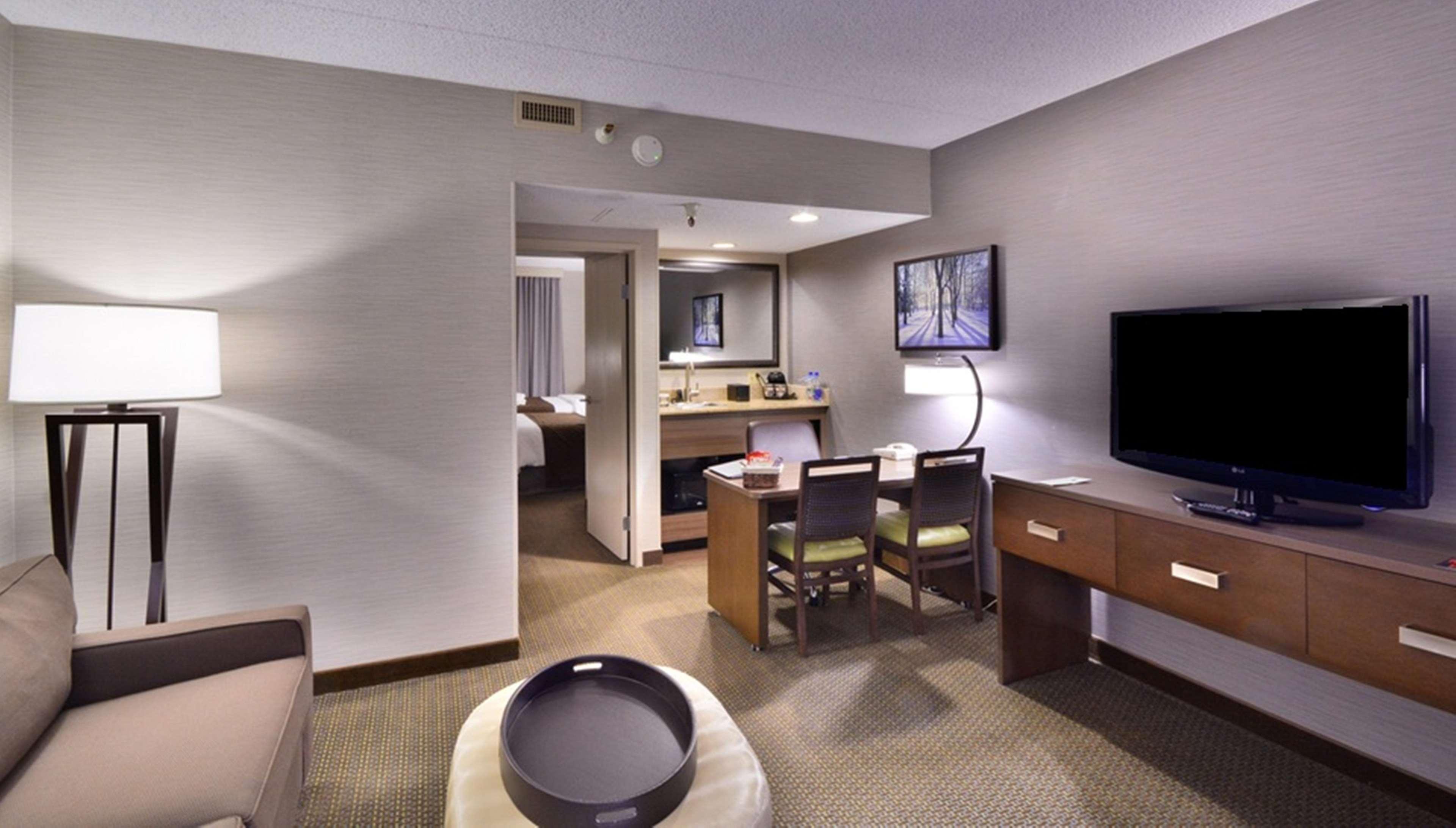 Embassy By Hilton Park 4* Denver