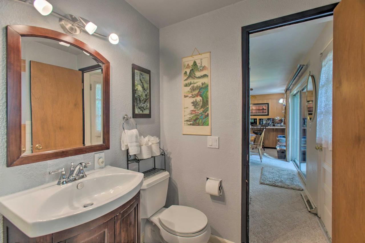 On-site With Large Yard In Denver! *