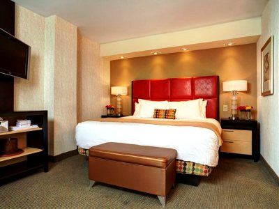 Hotel Express Downtown By Ihg 3*