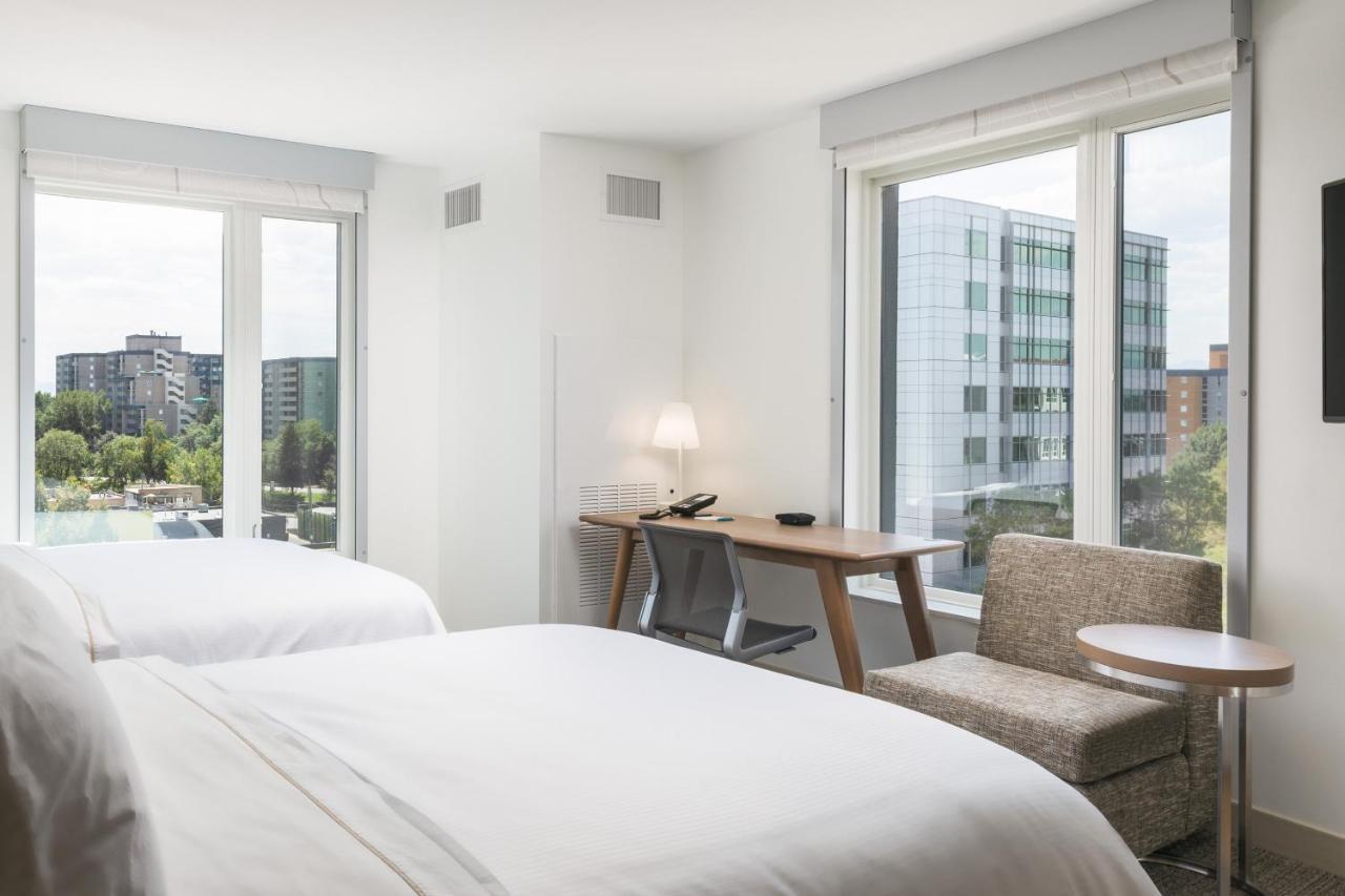 Element Downtown East Hotel