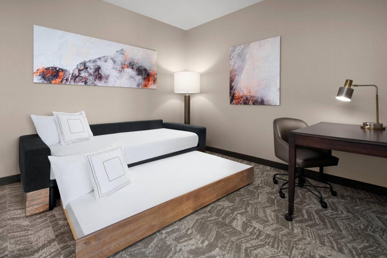 Springhill By Marriott Airport Hotel Denver