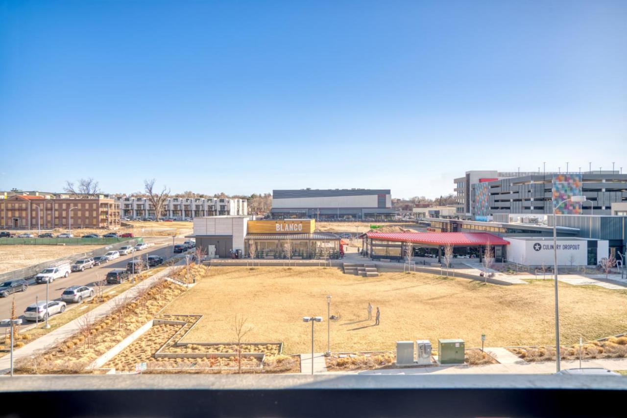 Congress Park 2br W Gym Pool Nr Shops Dining Den-135 Apartment *