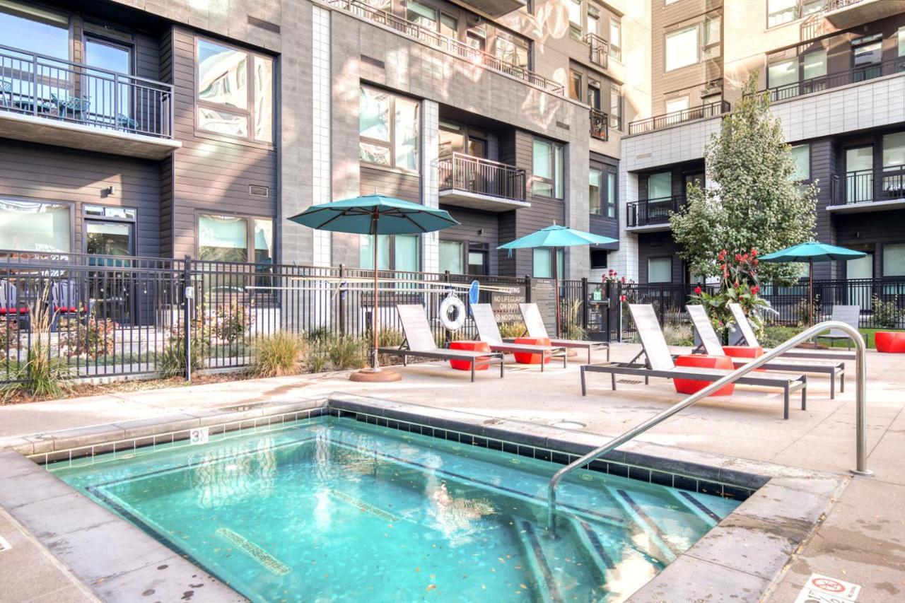 Apartment Congress Park 2br W Gym Pool Nr Shops Dining Den-135 Denver
