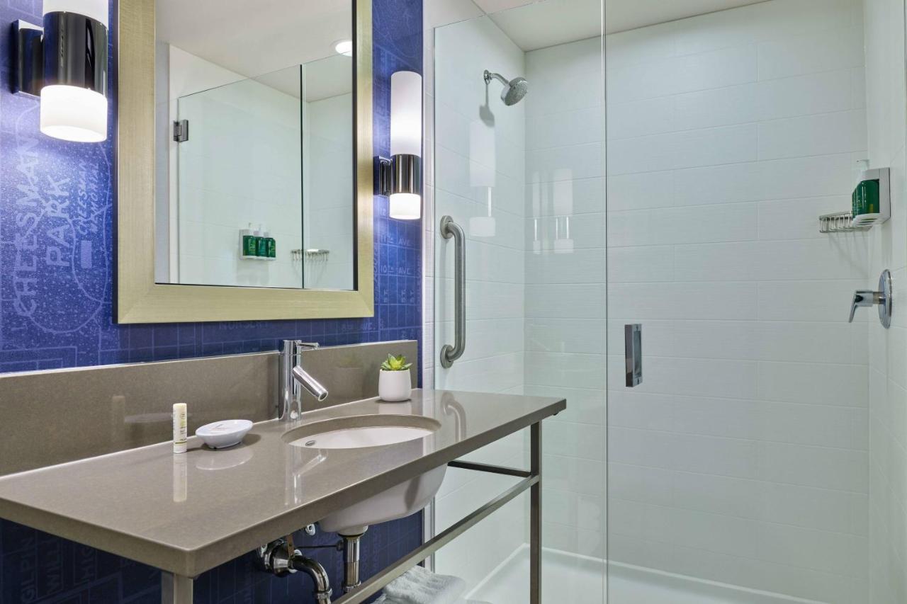 Springhill By Marriott Downtown Hotel Denver