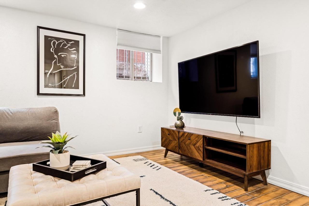 Chic Victorian Manor - Sleeps 12 - Congress Park Denver