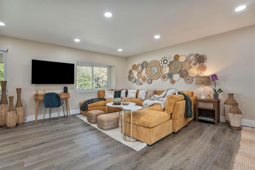 New: Tulum Oasis In W/ Hot Tub & Games Holiday home Denver