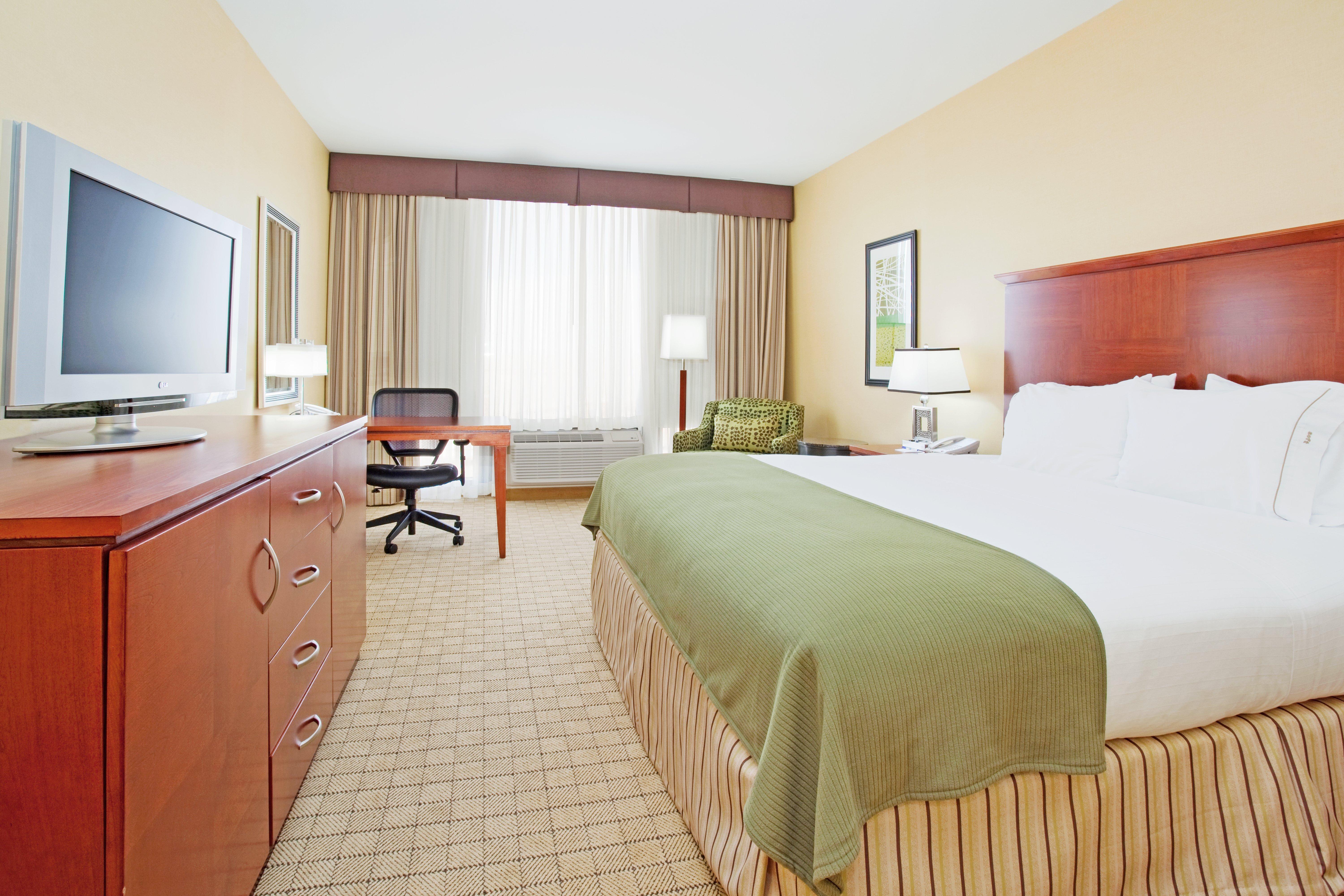 Express & Airport By Ihg Hotel 3*
