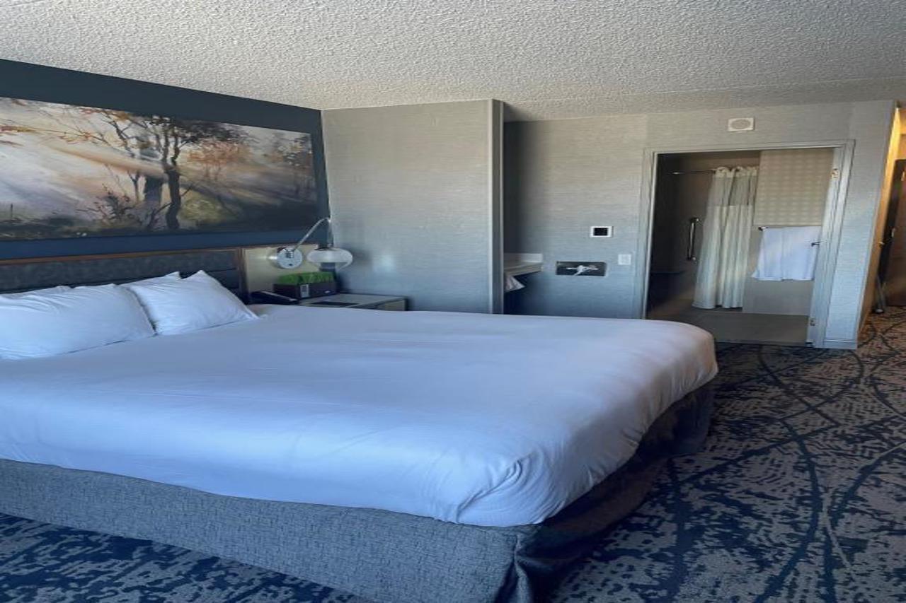 Doubletree By Hilton Hotel Denver