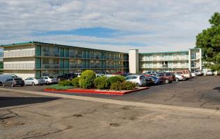 Hotel 6- Denver, Co Downtown 3*