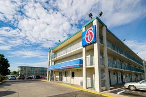 6- Denver, Co Downtown 3*