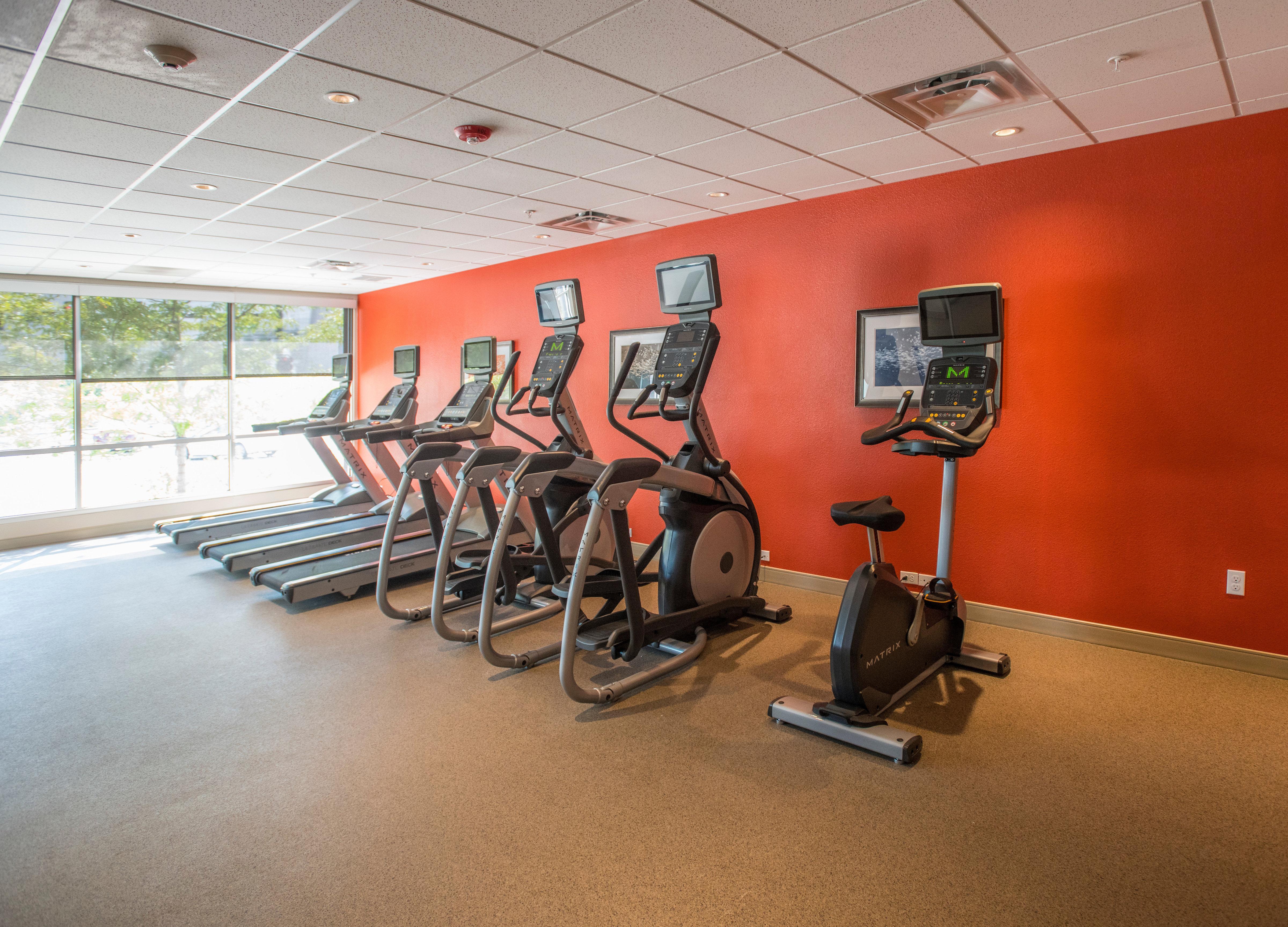 Staybridge Downtown By Ihg Hotel 3*