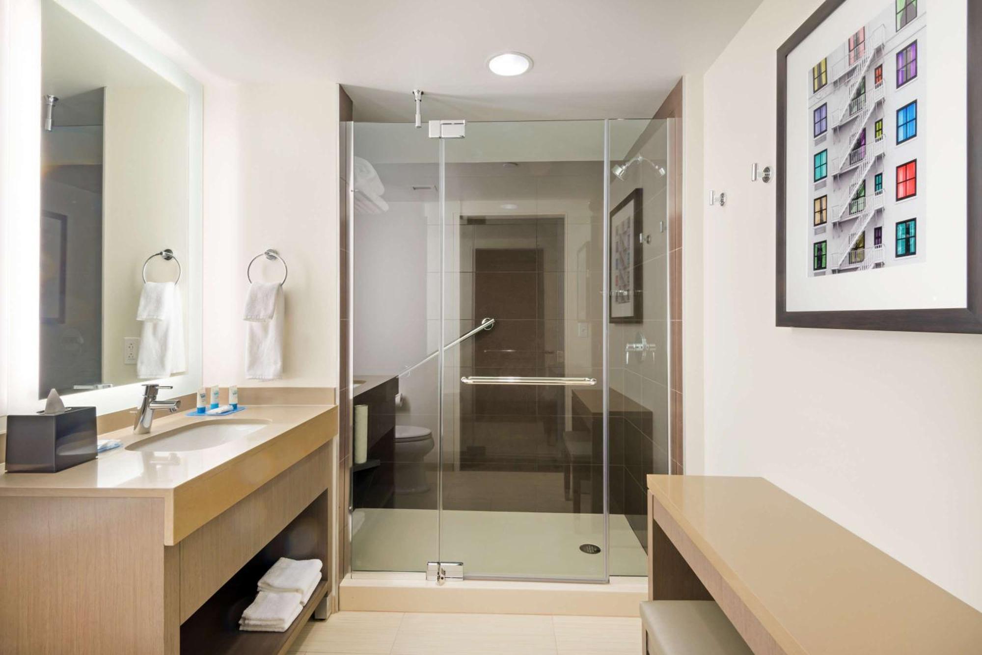 Hyatt House Denver/downtown Hotel