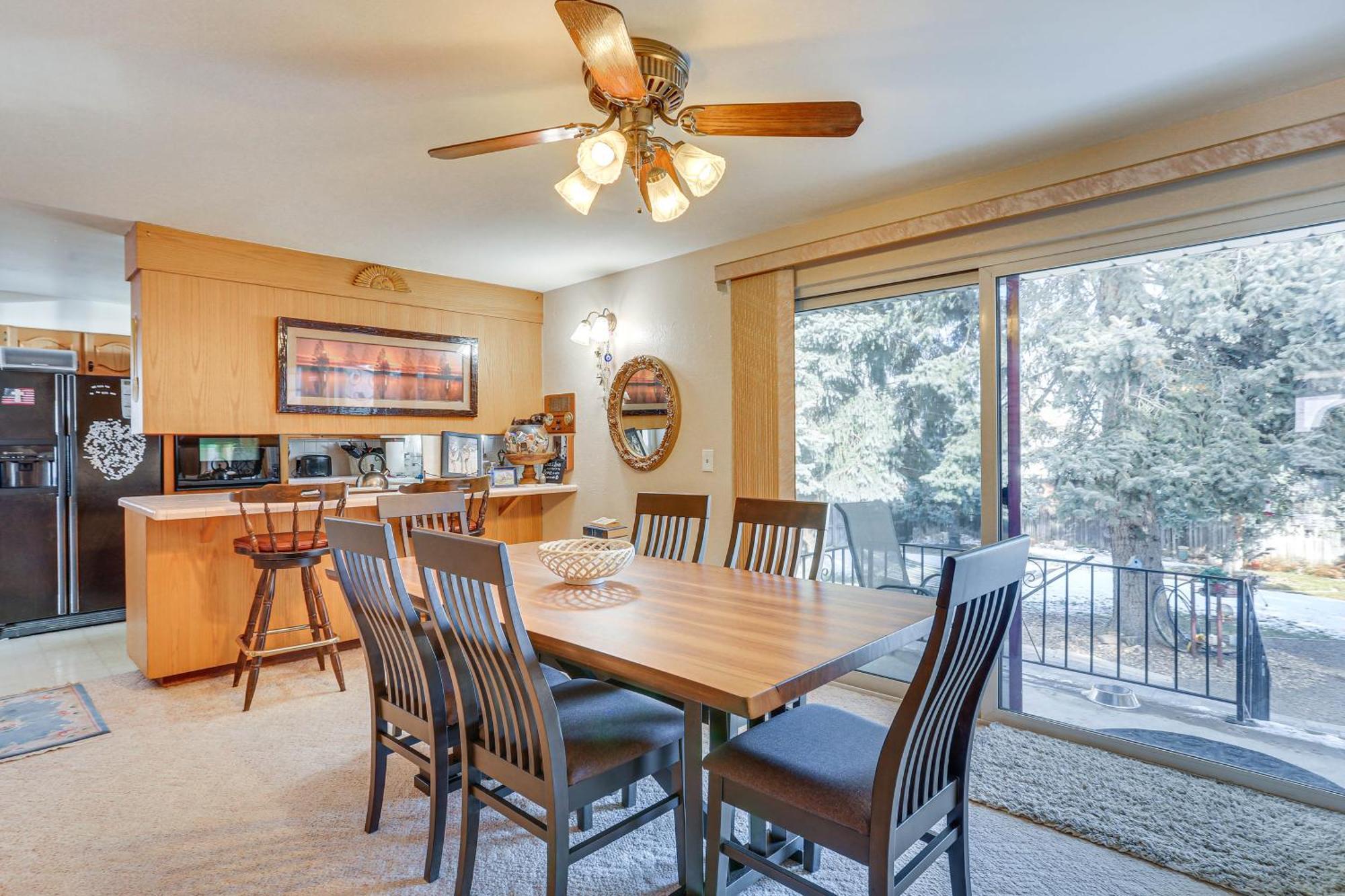 On-site With Large Yard In Denver!