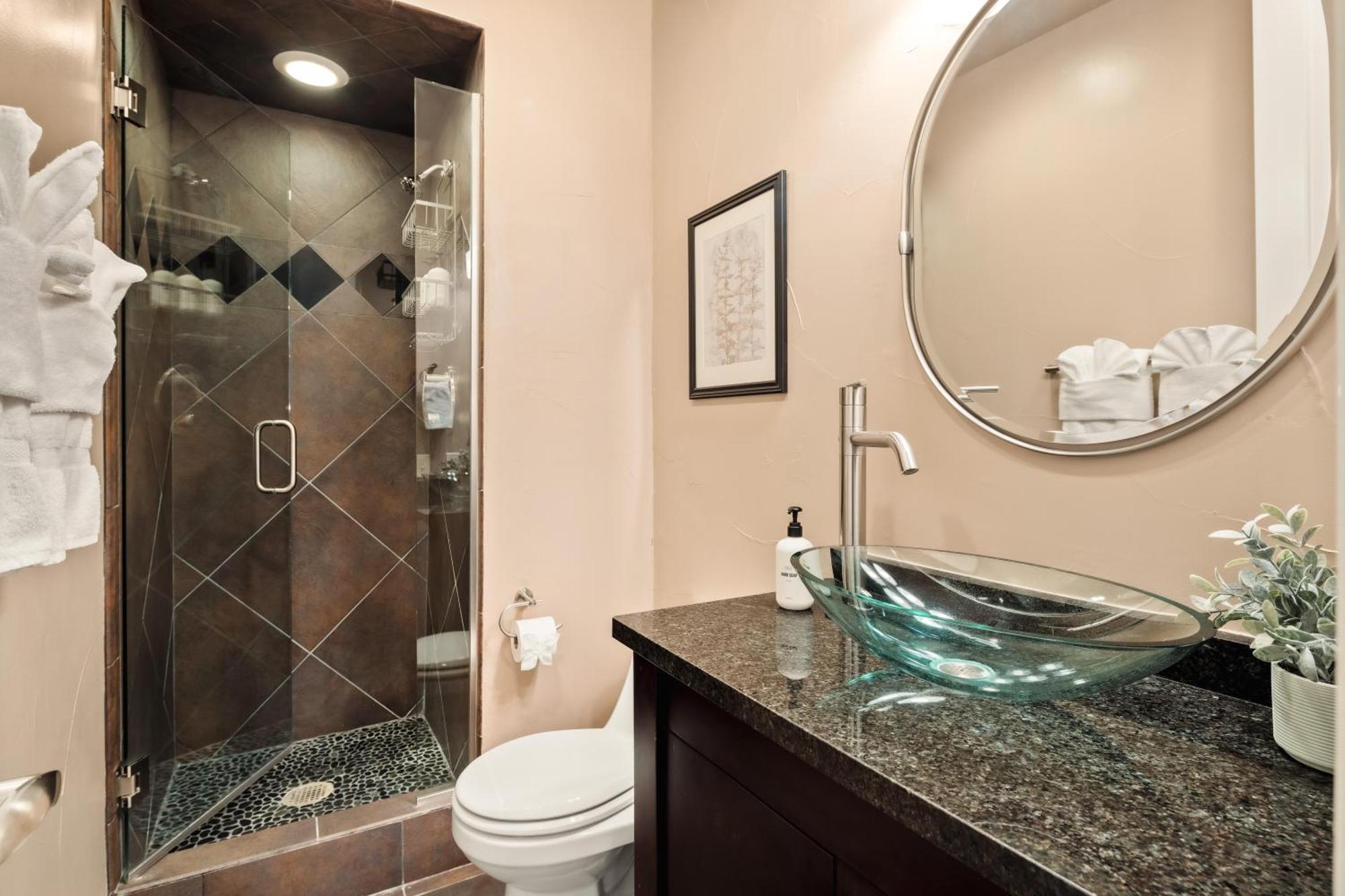 Larimer Square Luxury - Office - Downtown Hub *