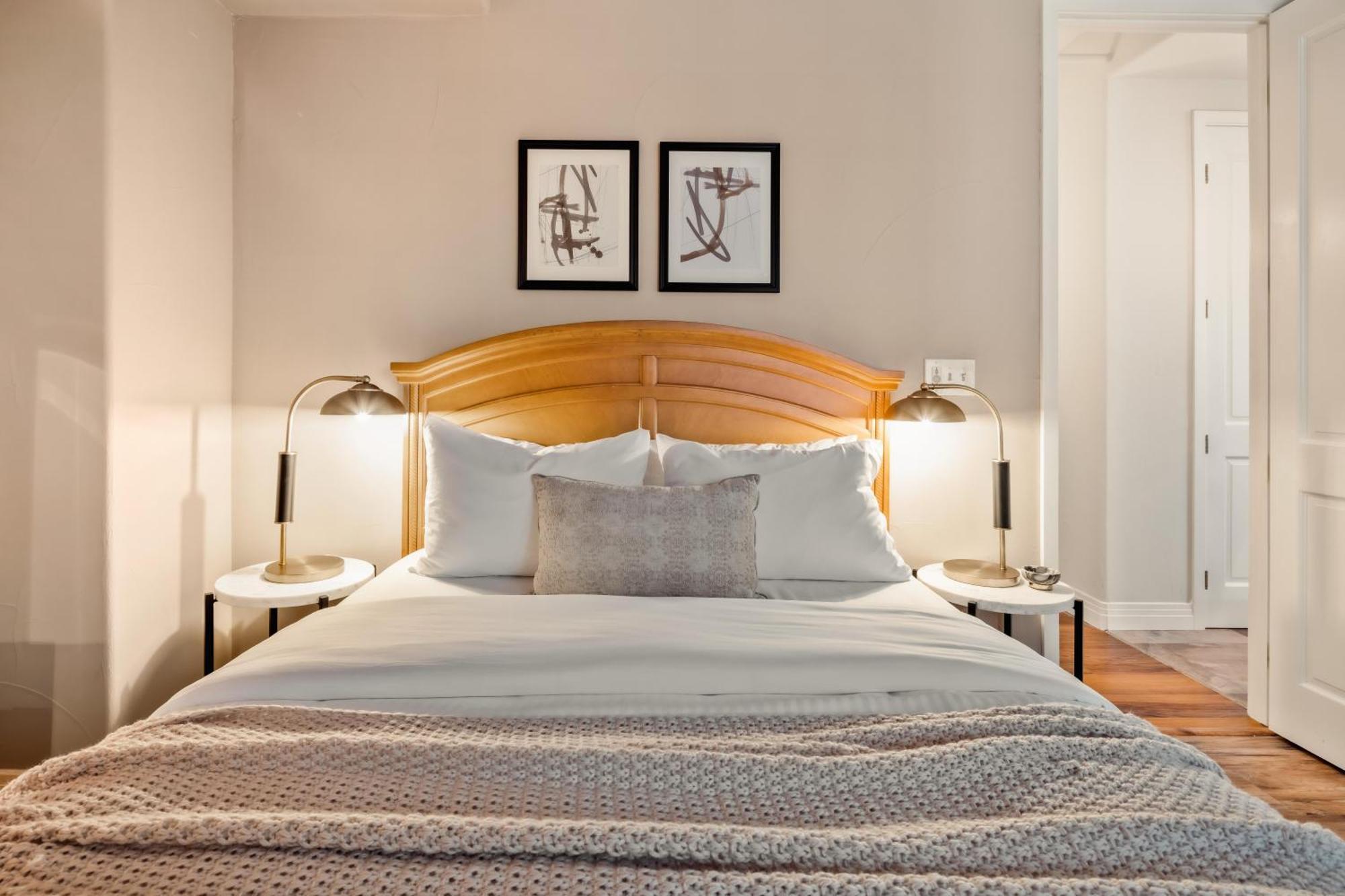 Larimer Square Luxury - Office - Downtown Hub *