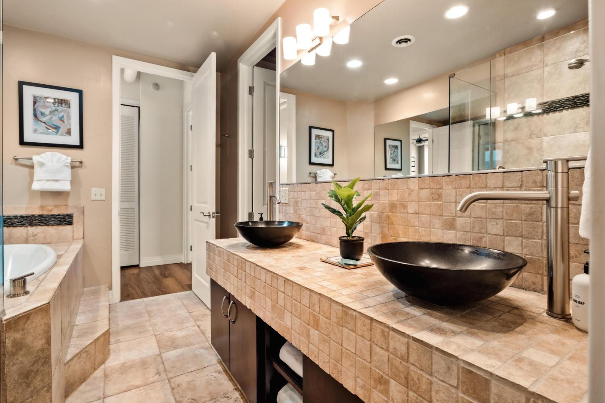 Larimer Square Luxury - Office - Downtown Hub Denver