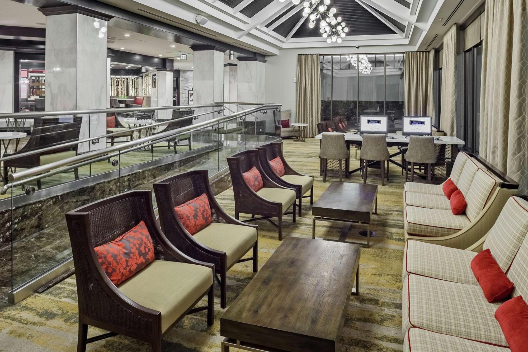 Hotel Doubletree By Hilton